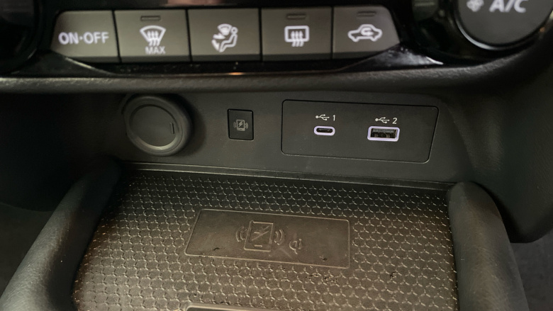 Nissan Juke 1.6 Hybrid N-Connecta 5dr Auto Hybrid Hatchback